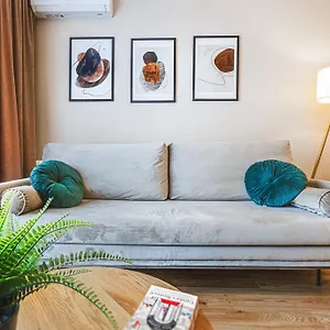 Komfortowy Z Balkonem I Parkingiem Apartament Wrocław