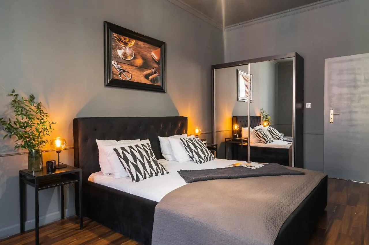 Homely Apartment - Loftaffair Krakov Polsko